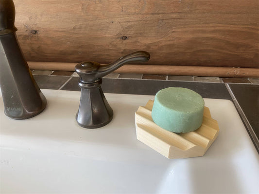 3.5" round-ish soap dish perfect for round soap or small bar