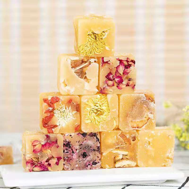 Gourmet Honey Sugar Cubes with flowers and fruit