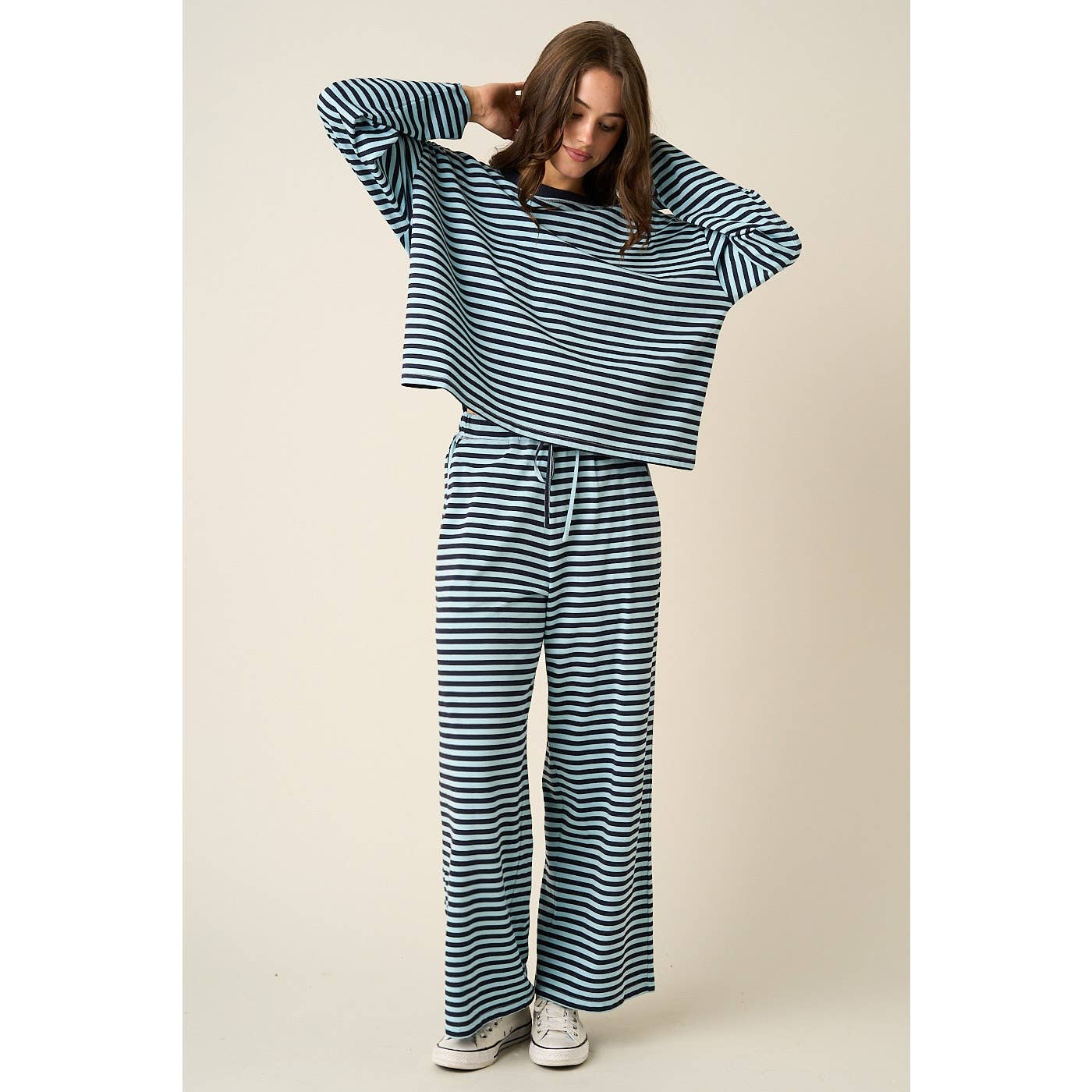 STRIPED PRINT LOUNGE TOP AND PANTS SET