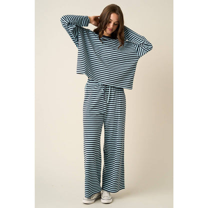 STRIPED PRINT LOUNGE TOP AND PANTS SET