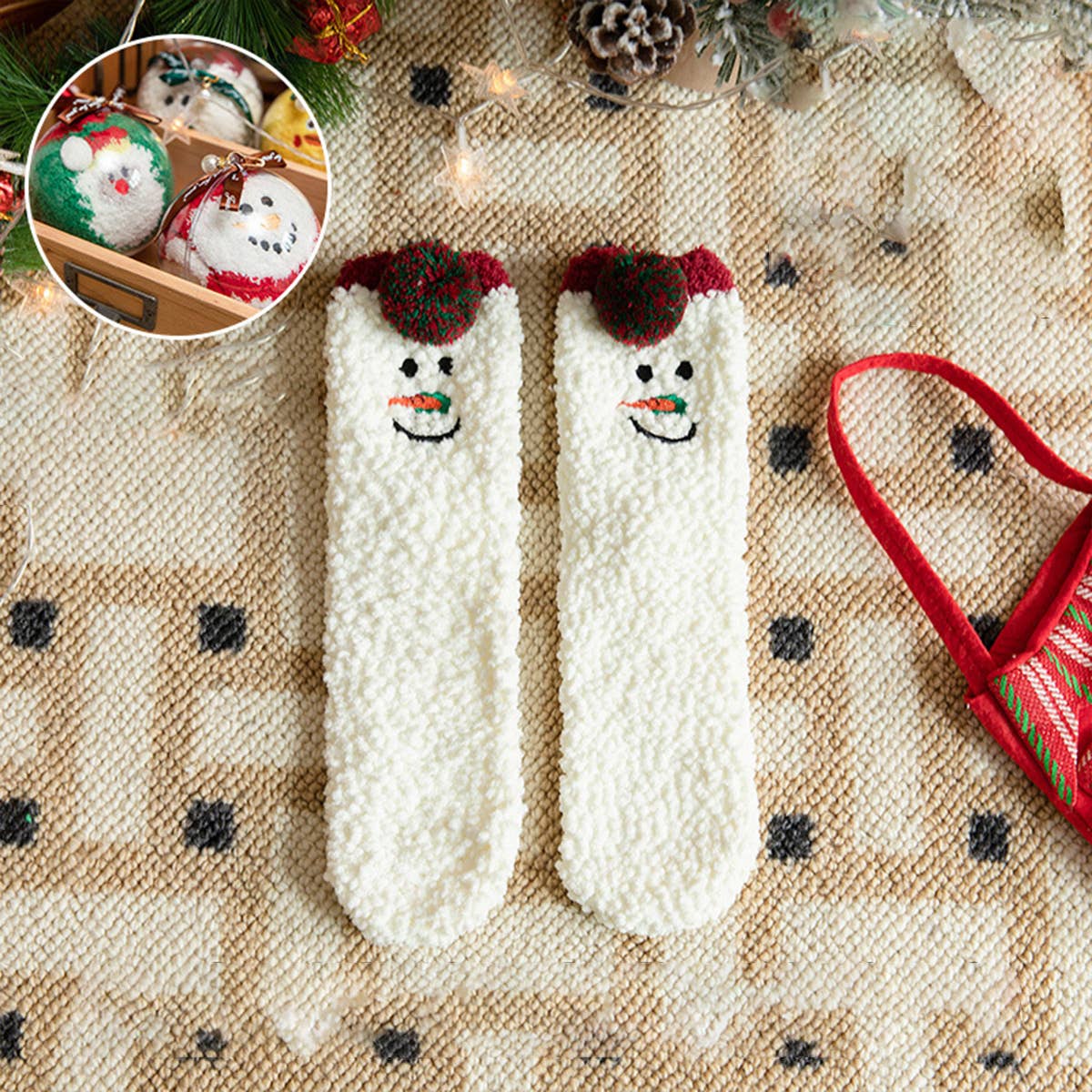 SANTA CLAUS FUZZY CHRISTMAS SOCKS GIFTS FOR WOMEN_CWMS0766