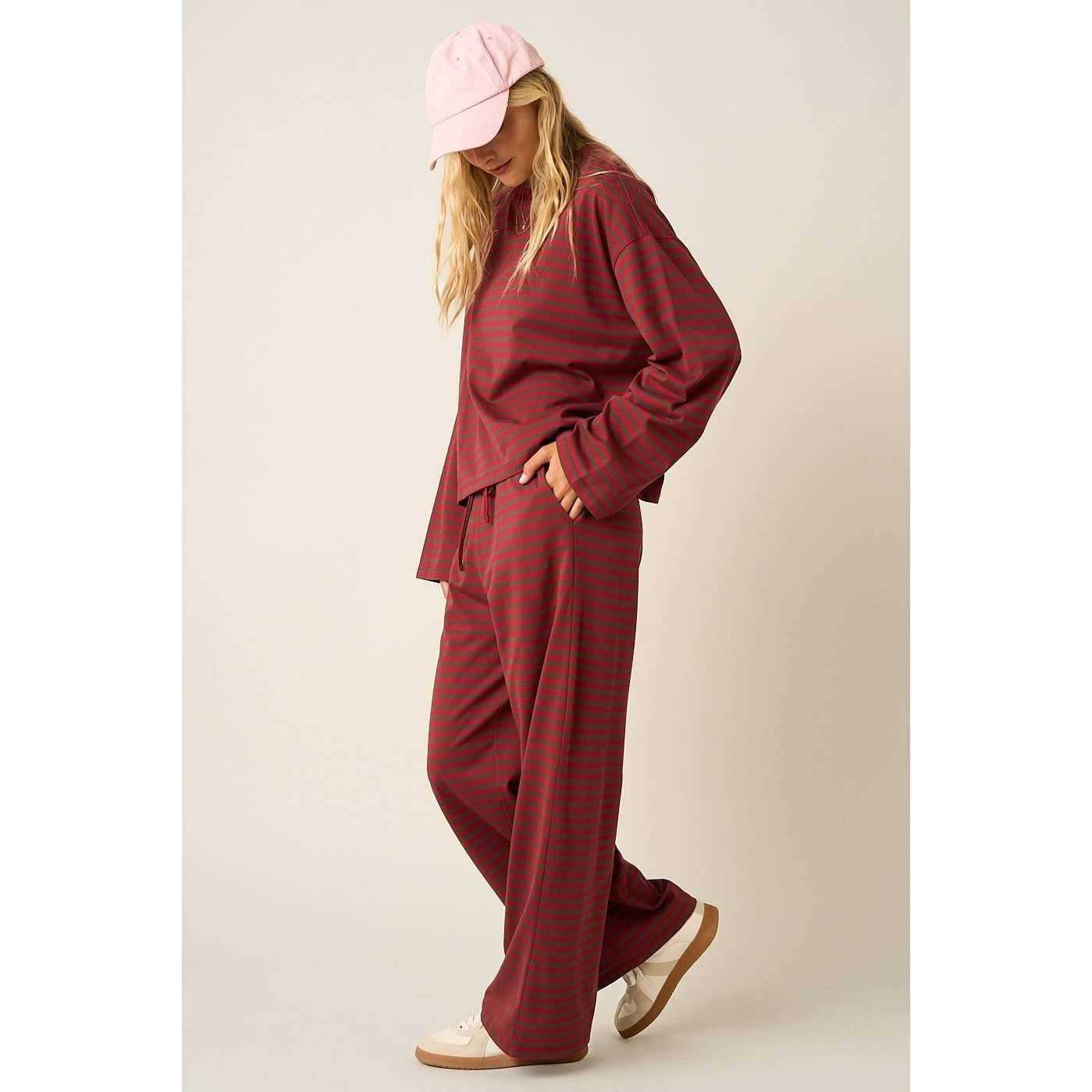 STRIPED PRINT LOUNGE TOP AND PANTS SET