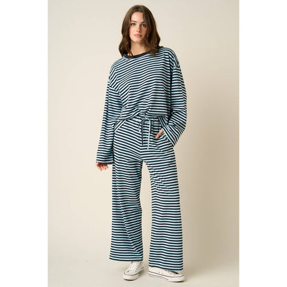 STRIPED PRINT LOUNGE TOP AND PANTS SET