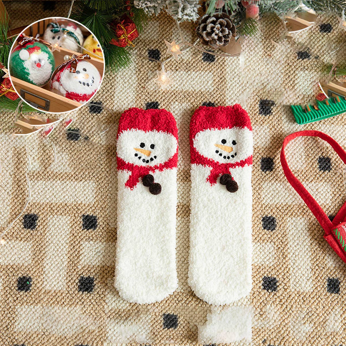 SANTA CLAUS FUZZY CHRISTMAS SOCKS GIFTS FOR WOMEN_CWMS0766