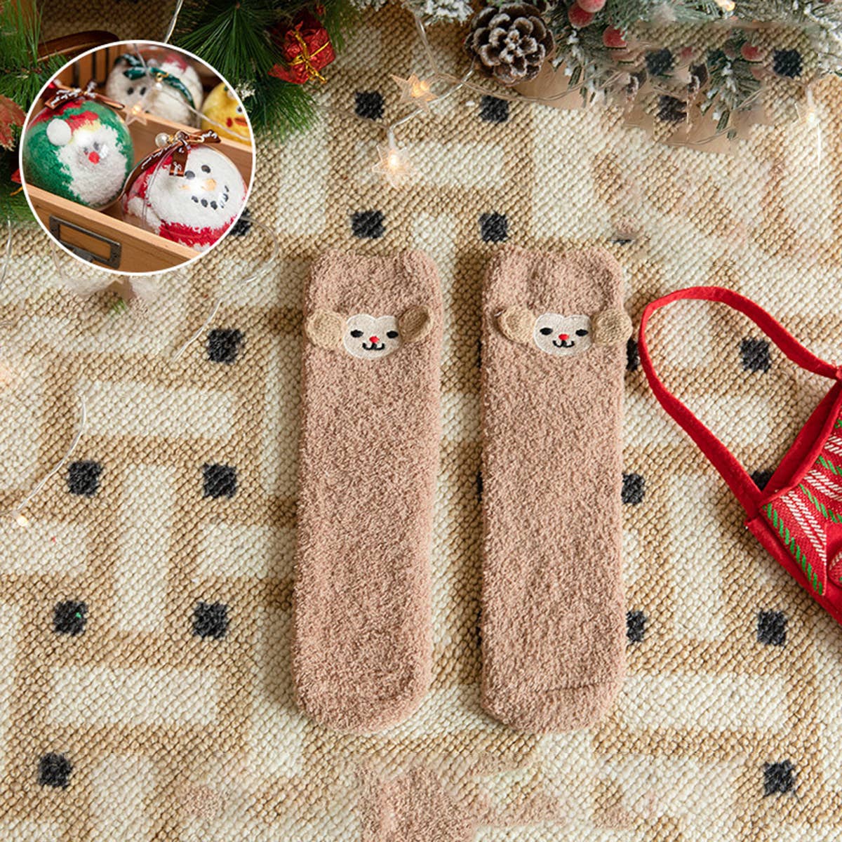 SANTA CLAUS FUZZY CHRISTMAS SOCKS GIFTS FOR WOMEN_CWMS0766