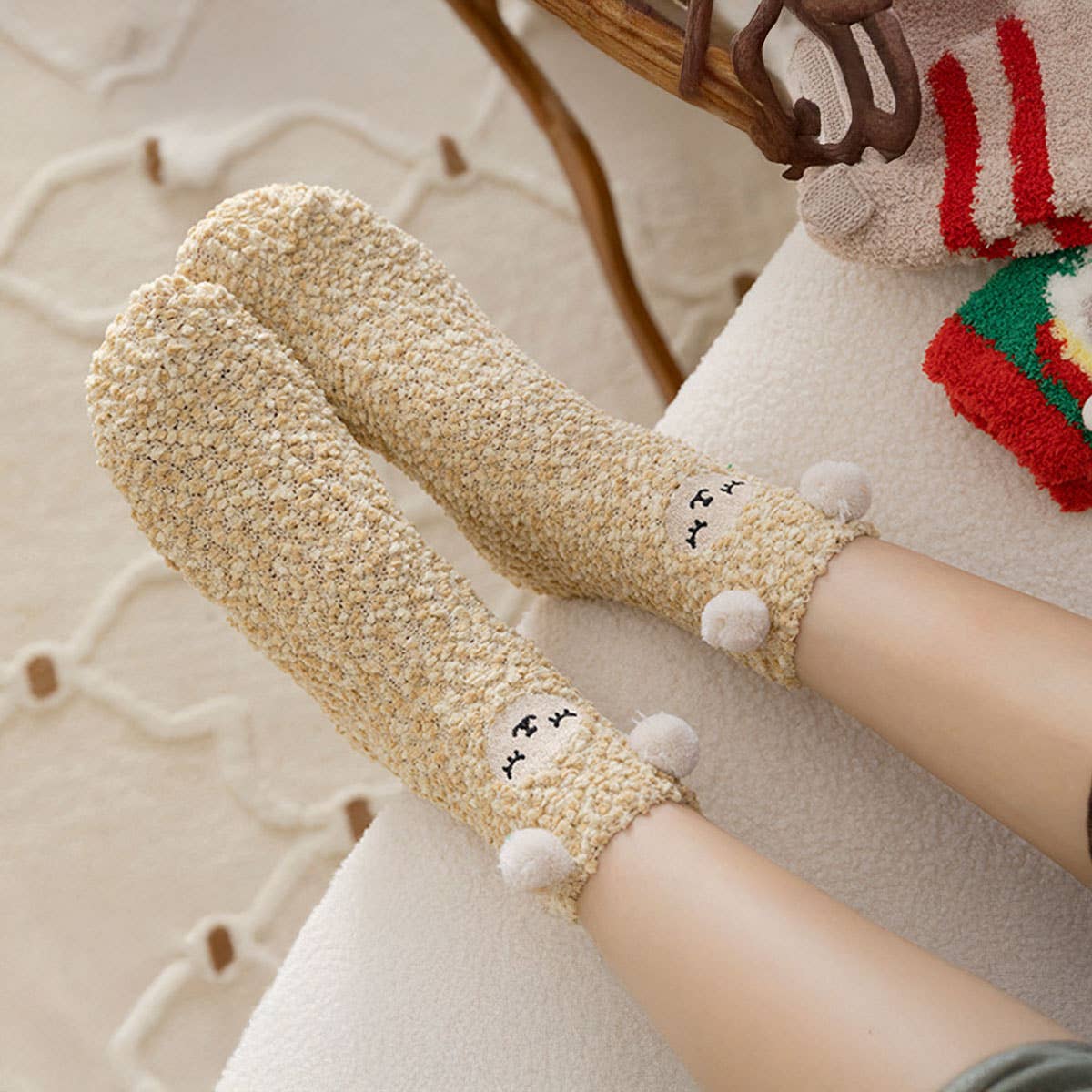 SANTA CLAUS FUZZY CHRISTMAS SOCKS GIFTS FOR WOMEN_CWMS0766