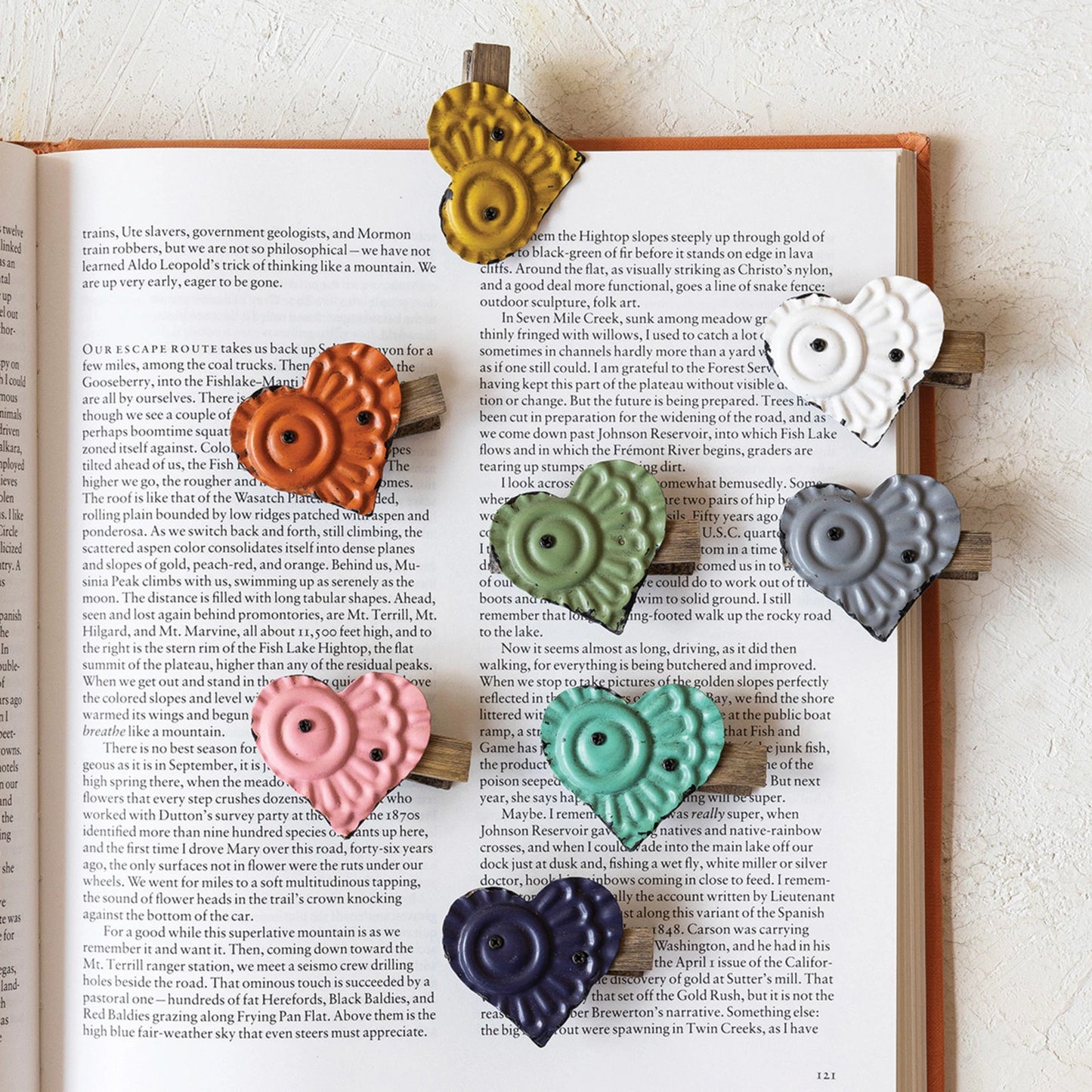 Embossed Metal Heart Clip, 8 Colors