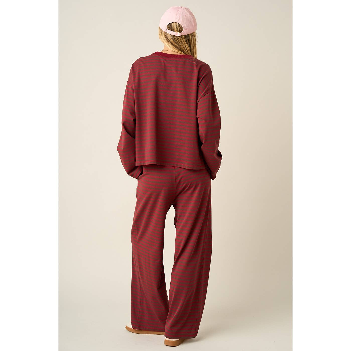 STRIPED PRINT LOUNGE TOP AND PANTS SET